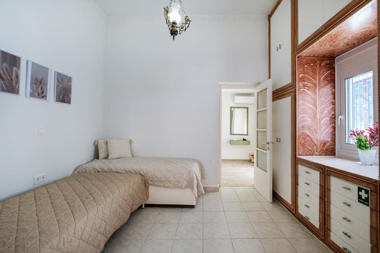 Piraiki Coastal Accommodation Pireo Esterno foto