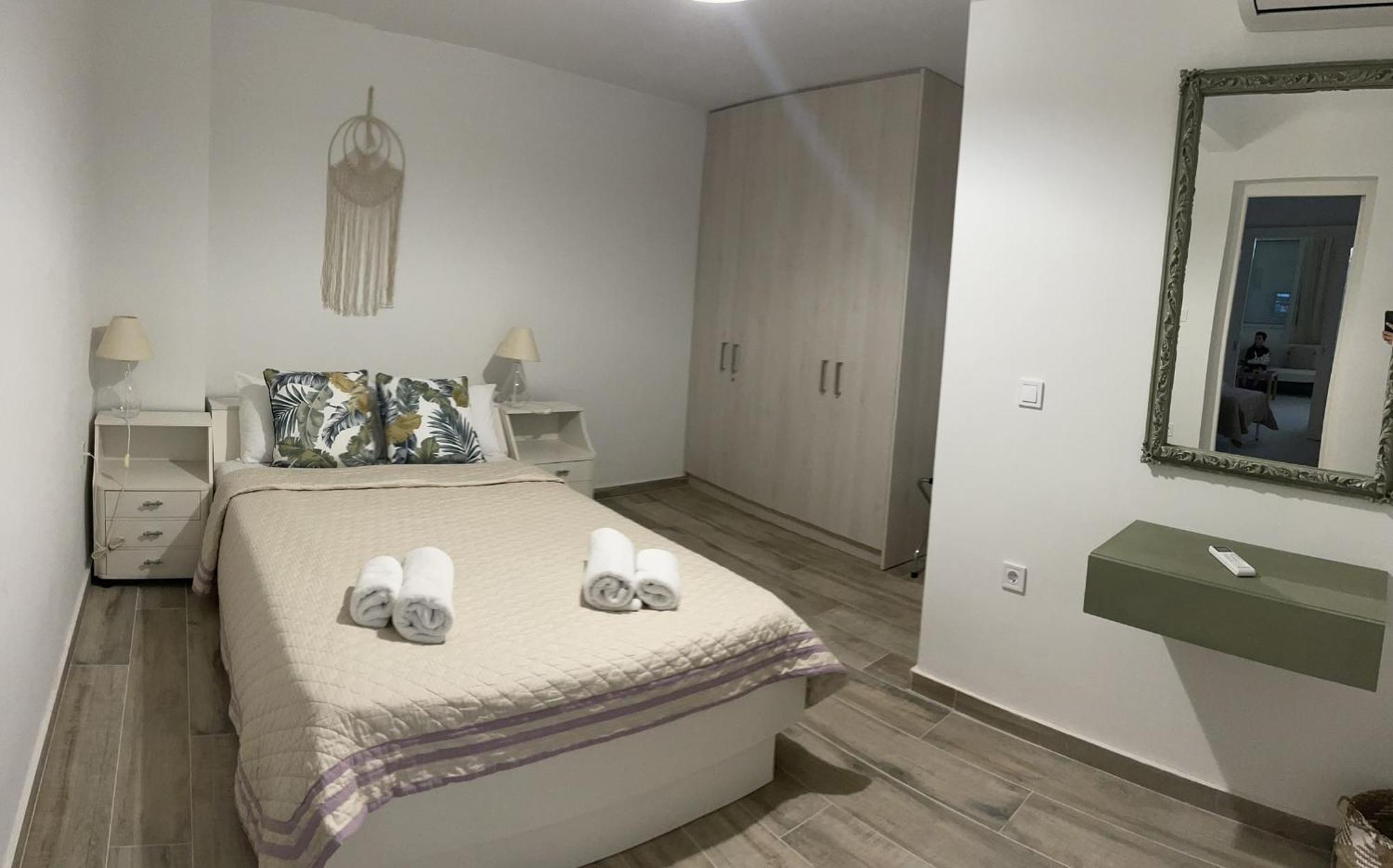 Piraiki Coastal Accommodation Pireo Esterno foto