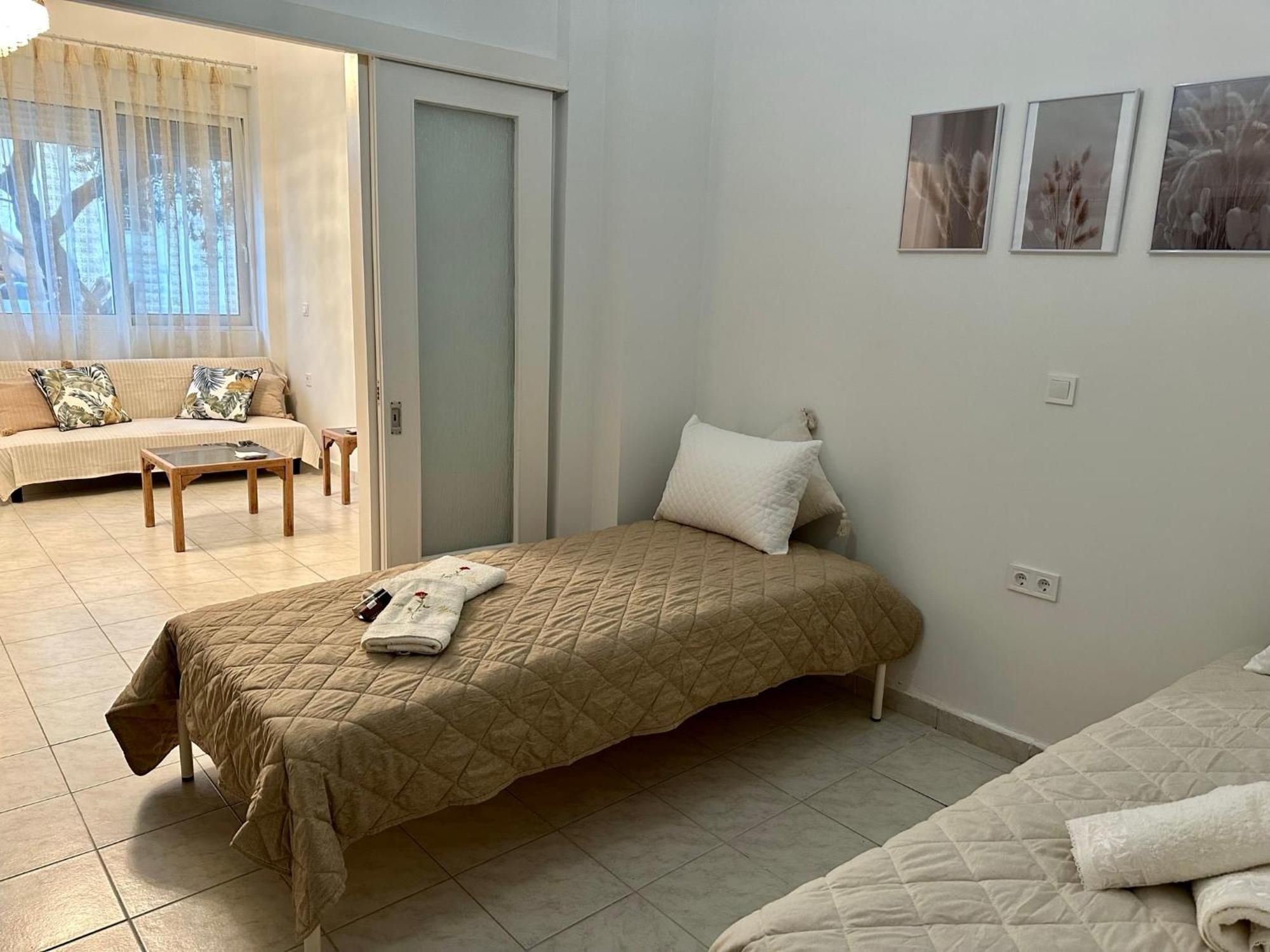 Piraiki Coastal Accommodation Pireo Esterno foto